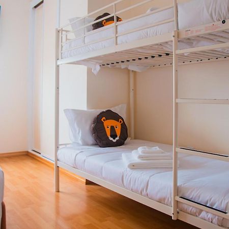 Pedrogao Guesthouse Εξωτερικό φωτογραφία A bunk bed
